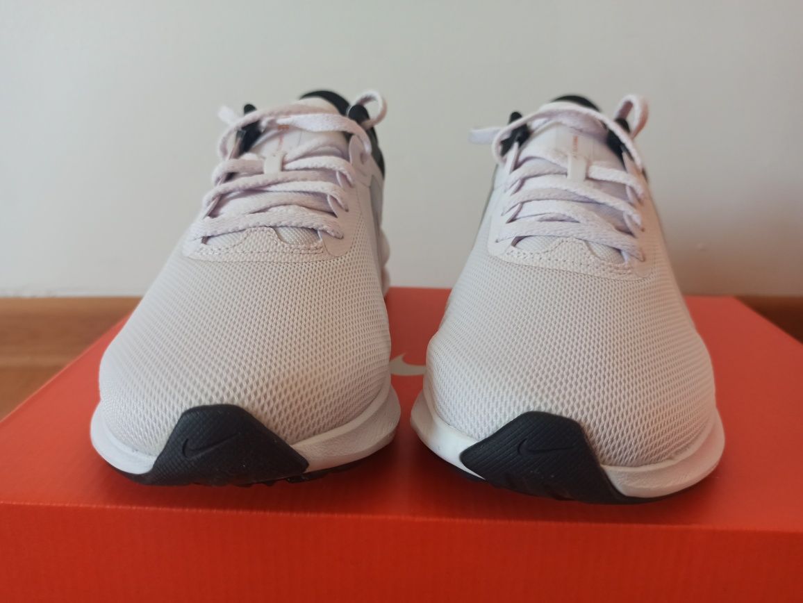 Adidasy Nike WMNS Downshifter 10 nowe