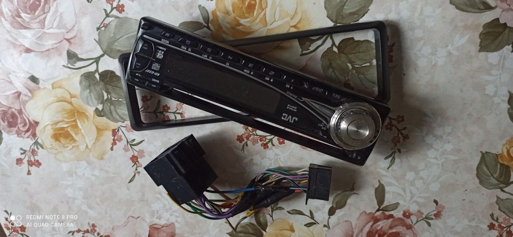 Автомагнітола JVC