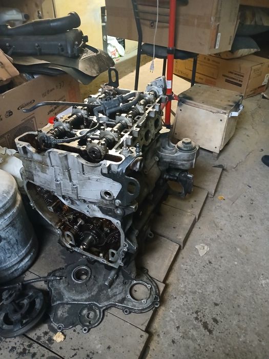 Продам по запчастям двигатель z22se блок, гбц, коленвал, поршень,шатун