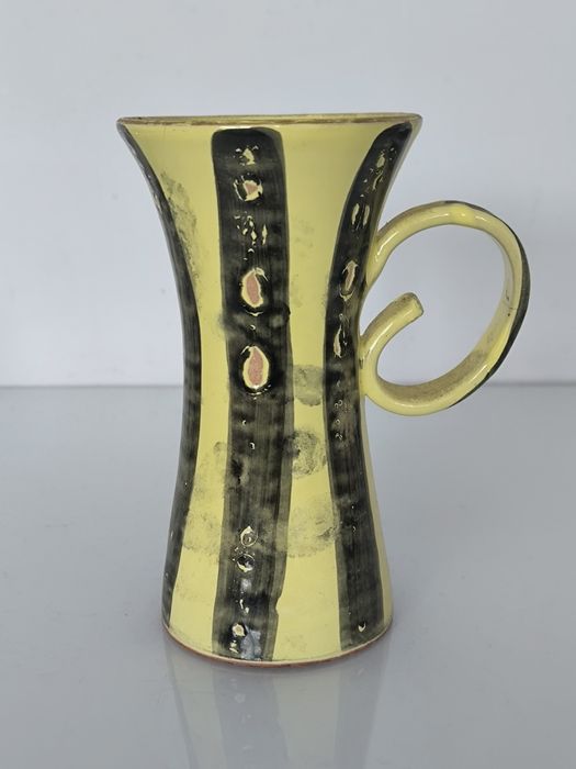 Dzbanek sygnowany New Look czasy PRL DDR ?