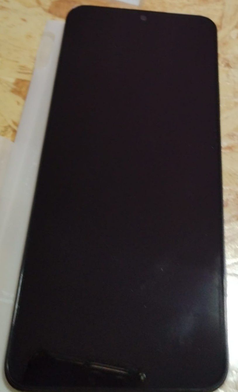 Smartphone Xiaomi 14 c novo em cx