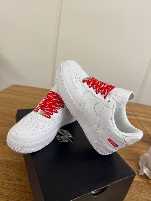 Nike Air Force Supreme