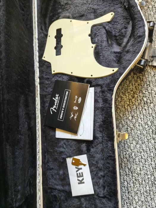 Gitara basowa fender "USA"