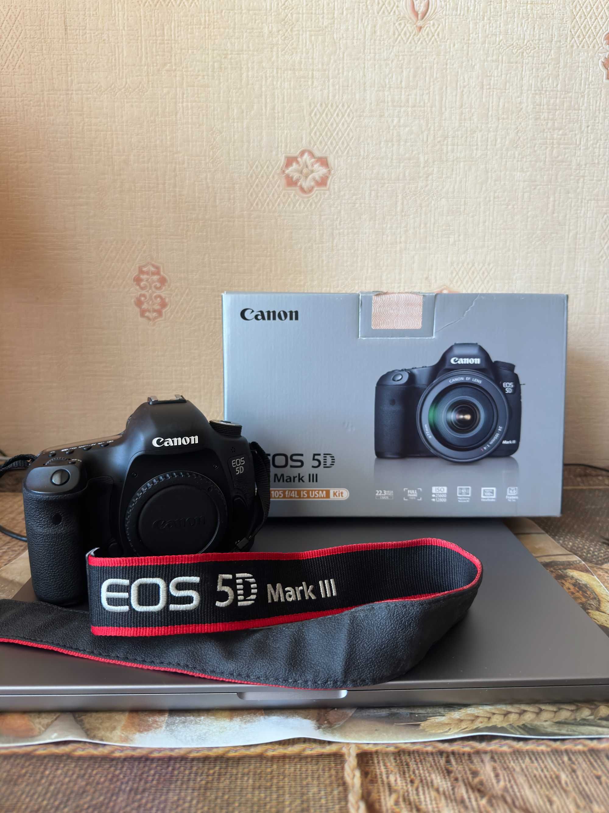 Фотоапарат CANON EOS 5D Mark III + Canon 24-105 f4 L USM IS, аксесуари