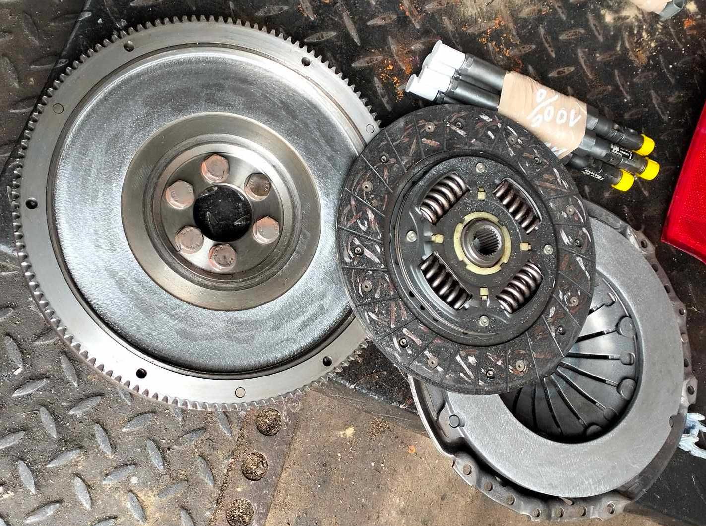 sprzęgło sztywne tarcza docisk golf IV Audi A3 Bora Seat Skoda 1.9 tdi