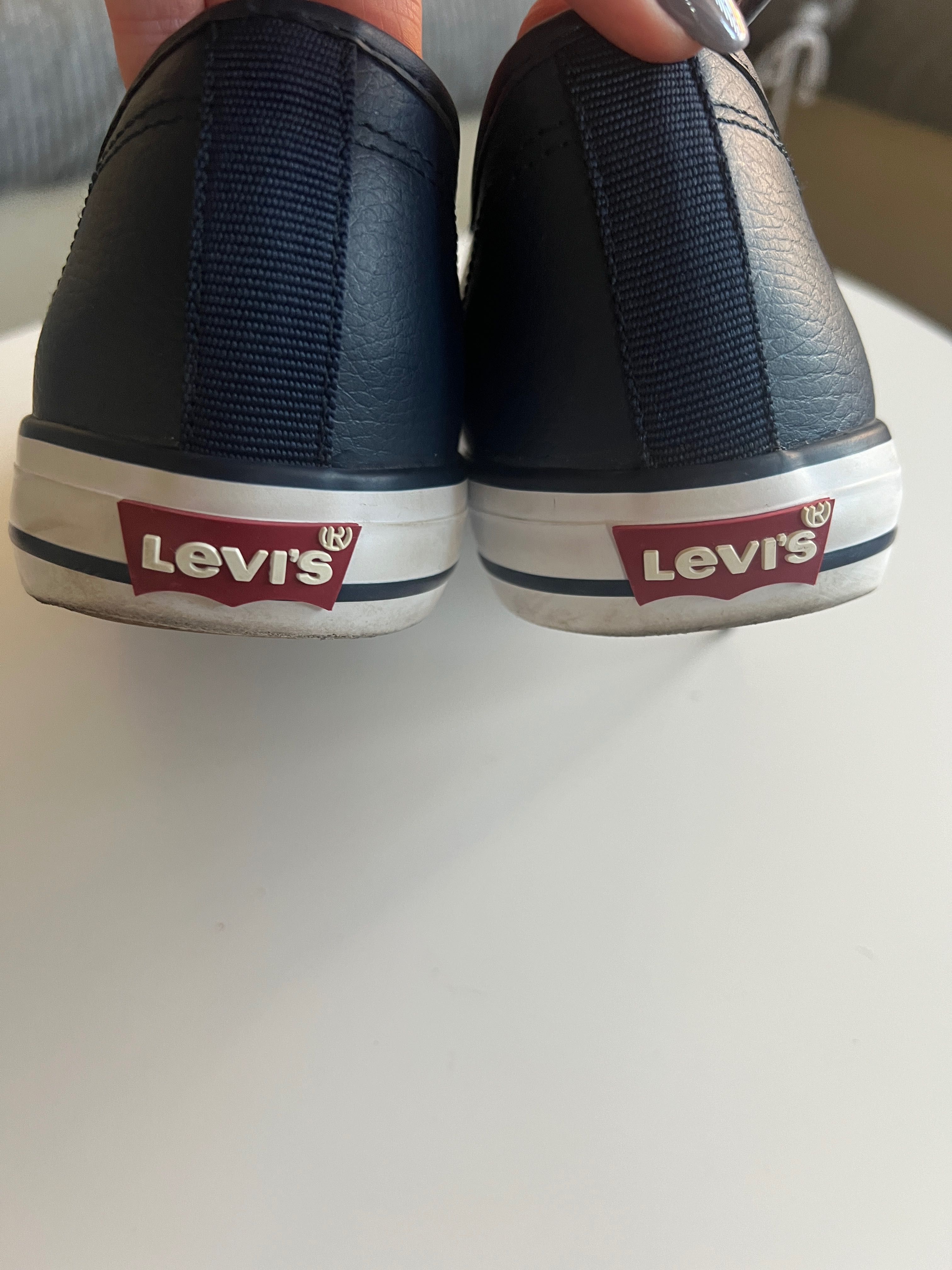 Snickersy Levi’s prawie nowe!