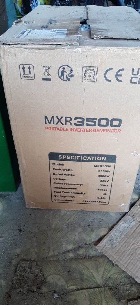 Продаю інвекторний генератор MXR3500