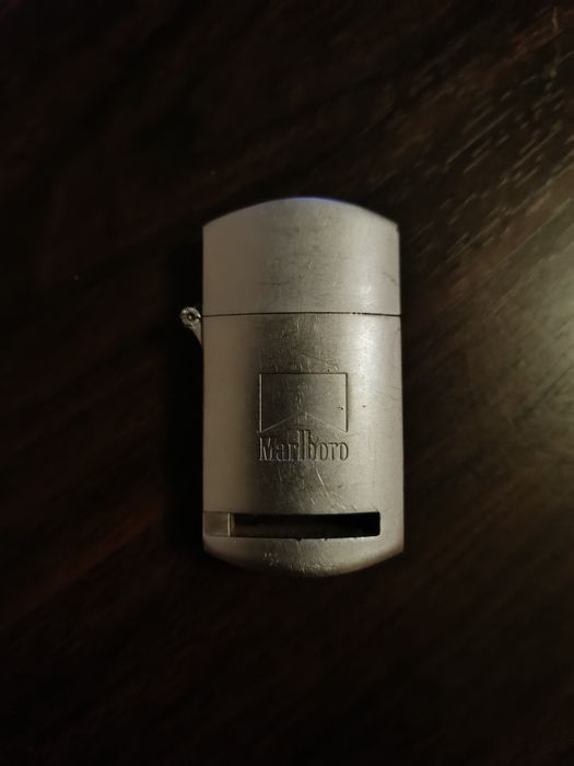 Zapalniczka oryginalna benzynowa Marlboro