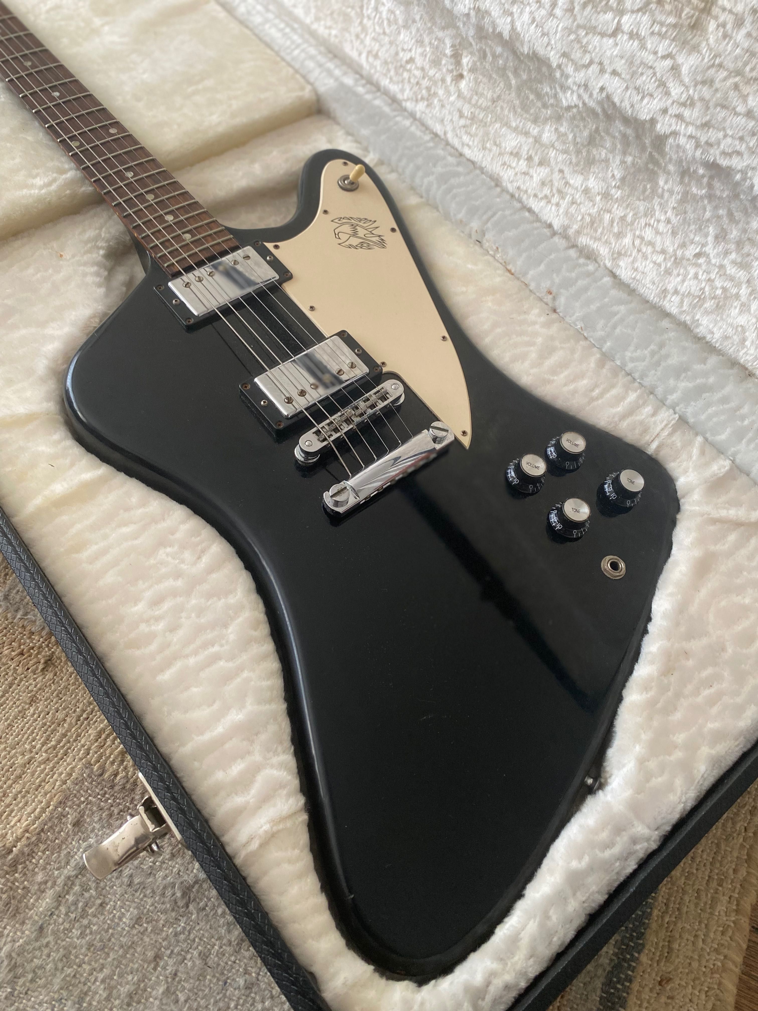 Gibson Firebird Studio 2006 - Dave Grohl The Pretender Guitar