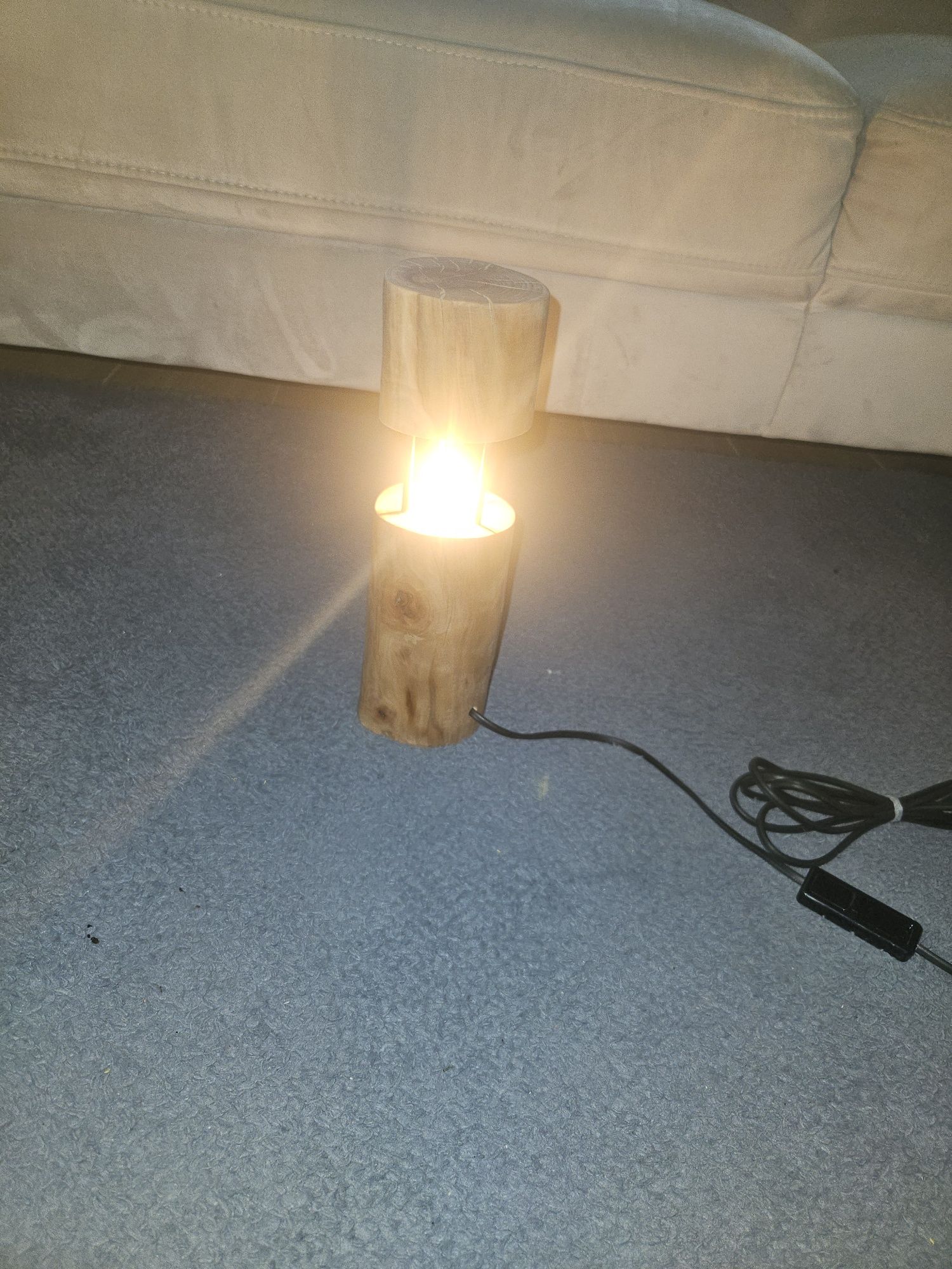 Lampka nocna drewniana