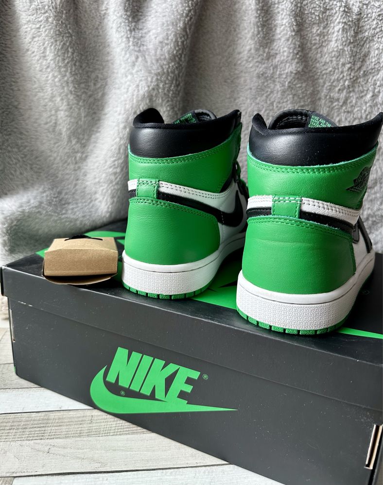 Air Jordan 1 high lucky green