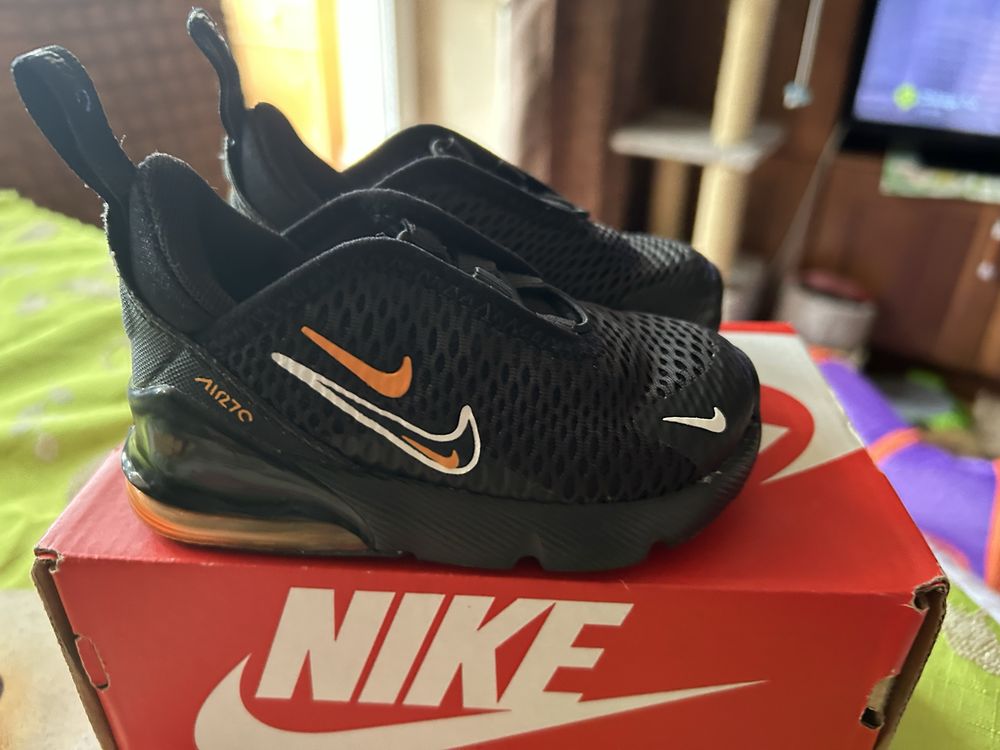 Nike Air Max 270 DT rozmiar 21
