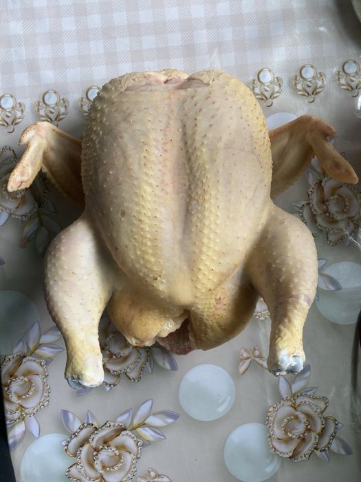 Домашній бройлер тушка