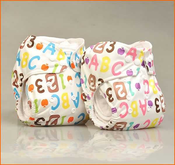 Fralda reutilizável - NOVAS - Vários padrões