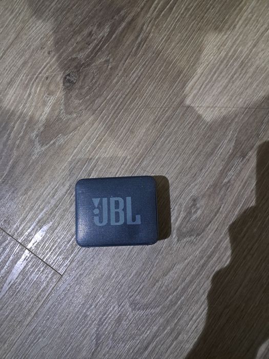 Coluna jbl a funcionar