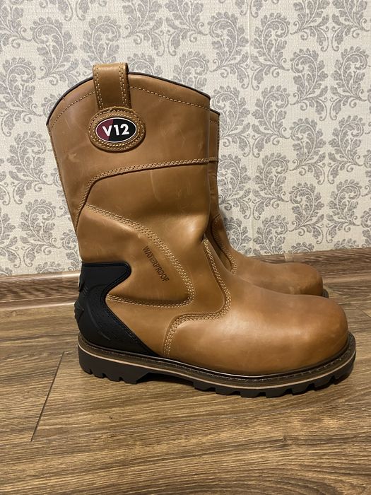 Водонепронекні чоботи для чоловіка 44 р.