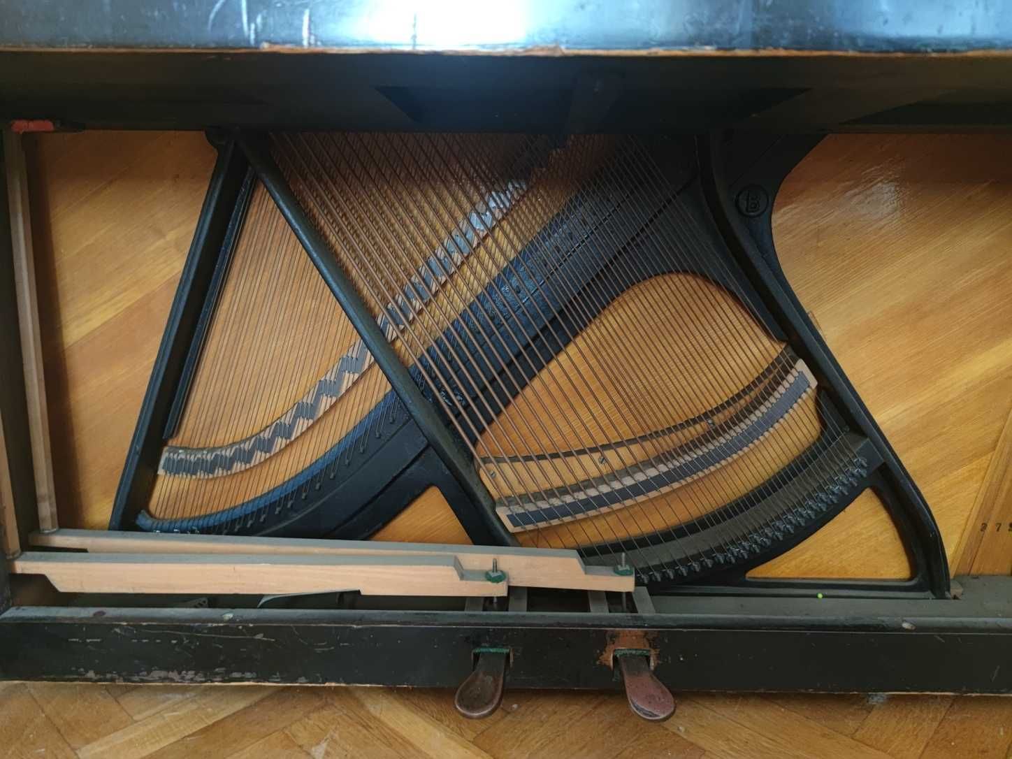 Pianino PETROF przedwojenne sprawne