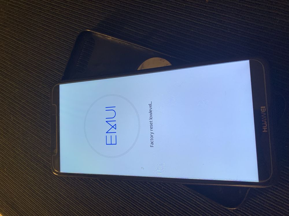 Huawei P Smart ( telemóvel barato )
