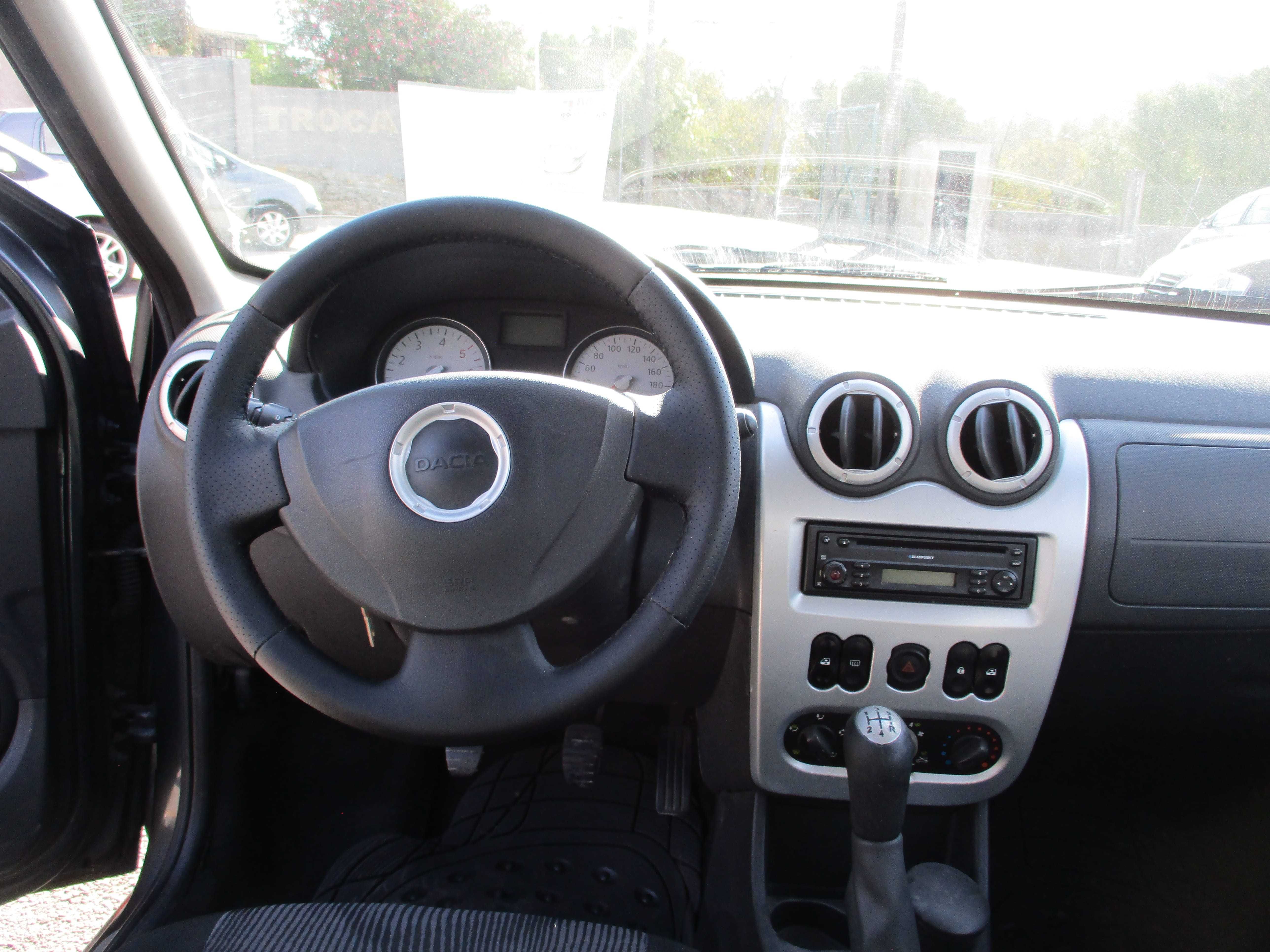 DACIA SANDERO 1.5 DCI COM REVISAO + GARANTIA