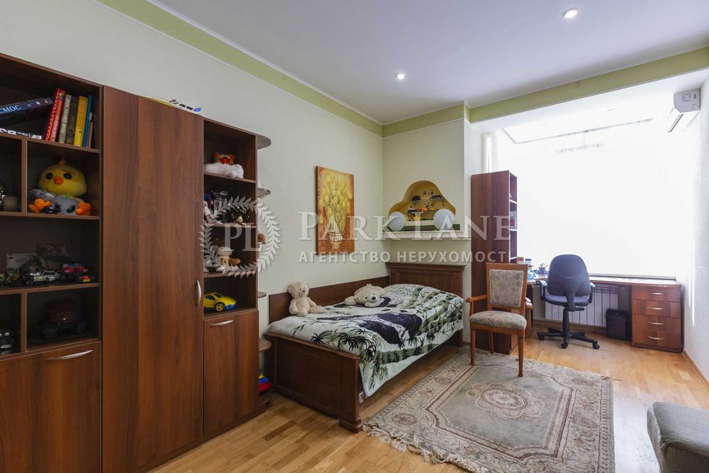 Продаю дом на Печерске по цене квартиры!