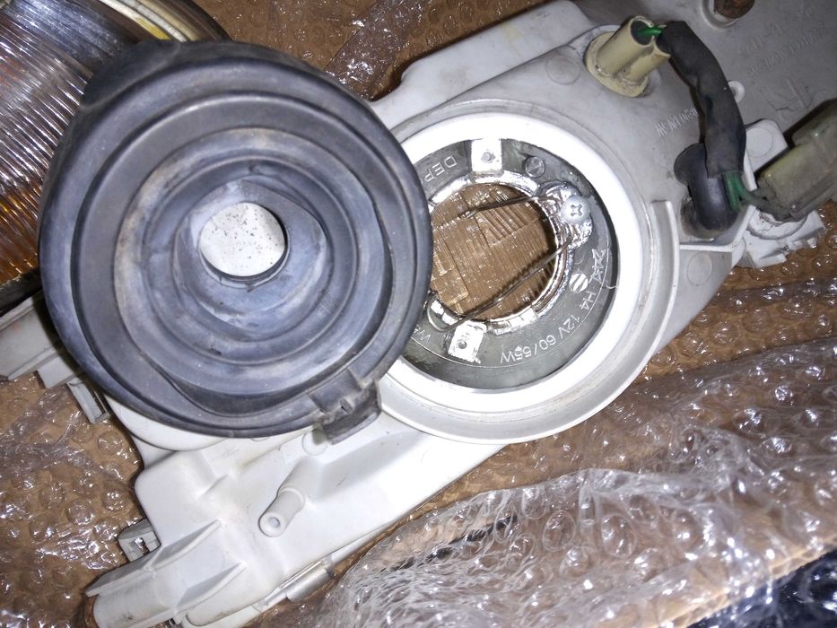 Farol e Pisca Mitsubishi Colt 1.3glx 1992 Frente/Passageiro