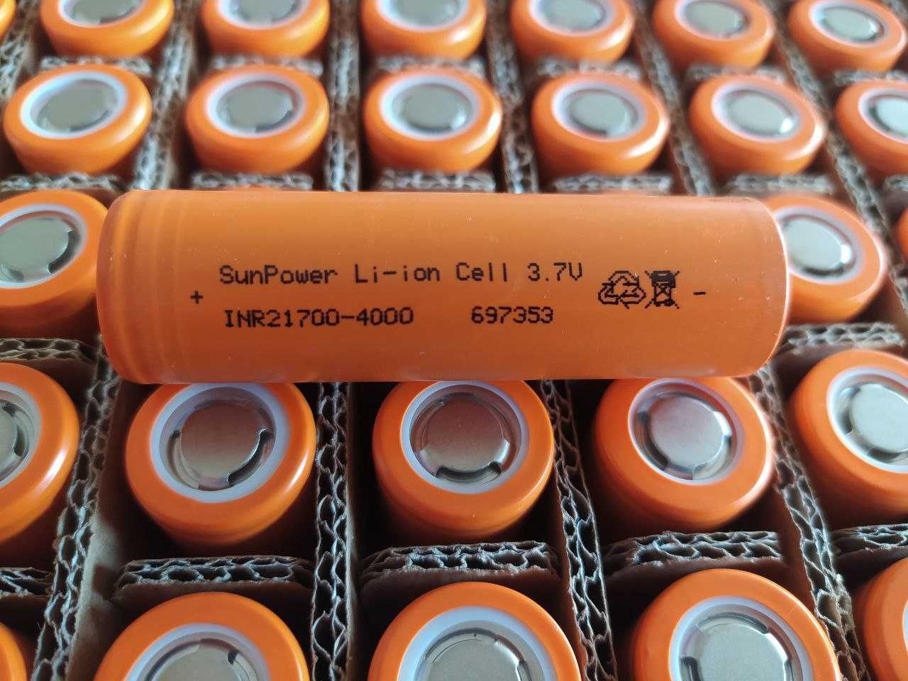 Li-ion Аккумулятор SunPower 21700-4000 3.7V 4000mAh (Grade A-)