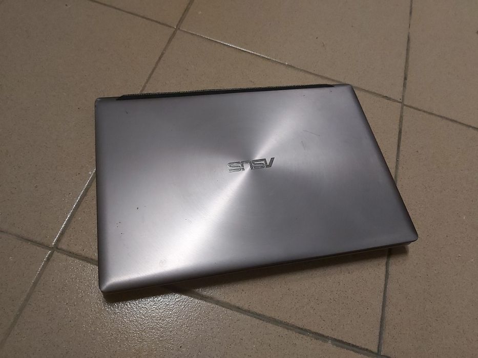 Portátil  Asus UX303U intel i7