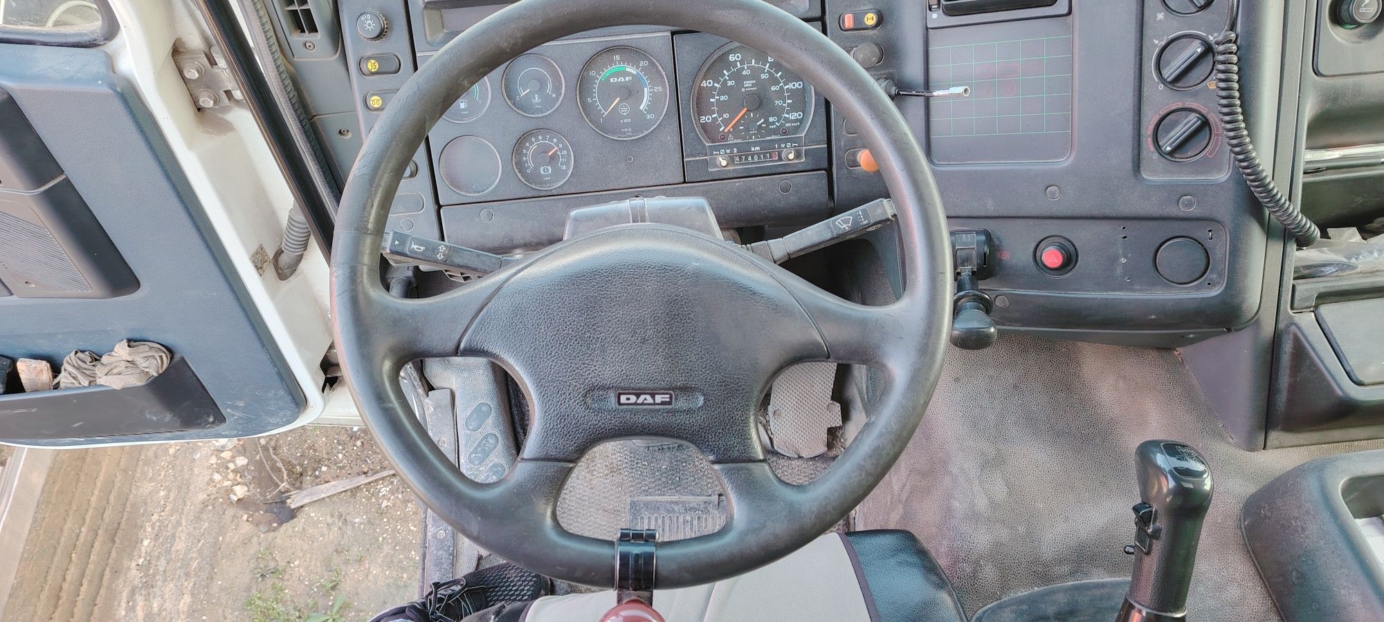 Daf 85CF 380 4 eixos