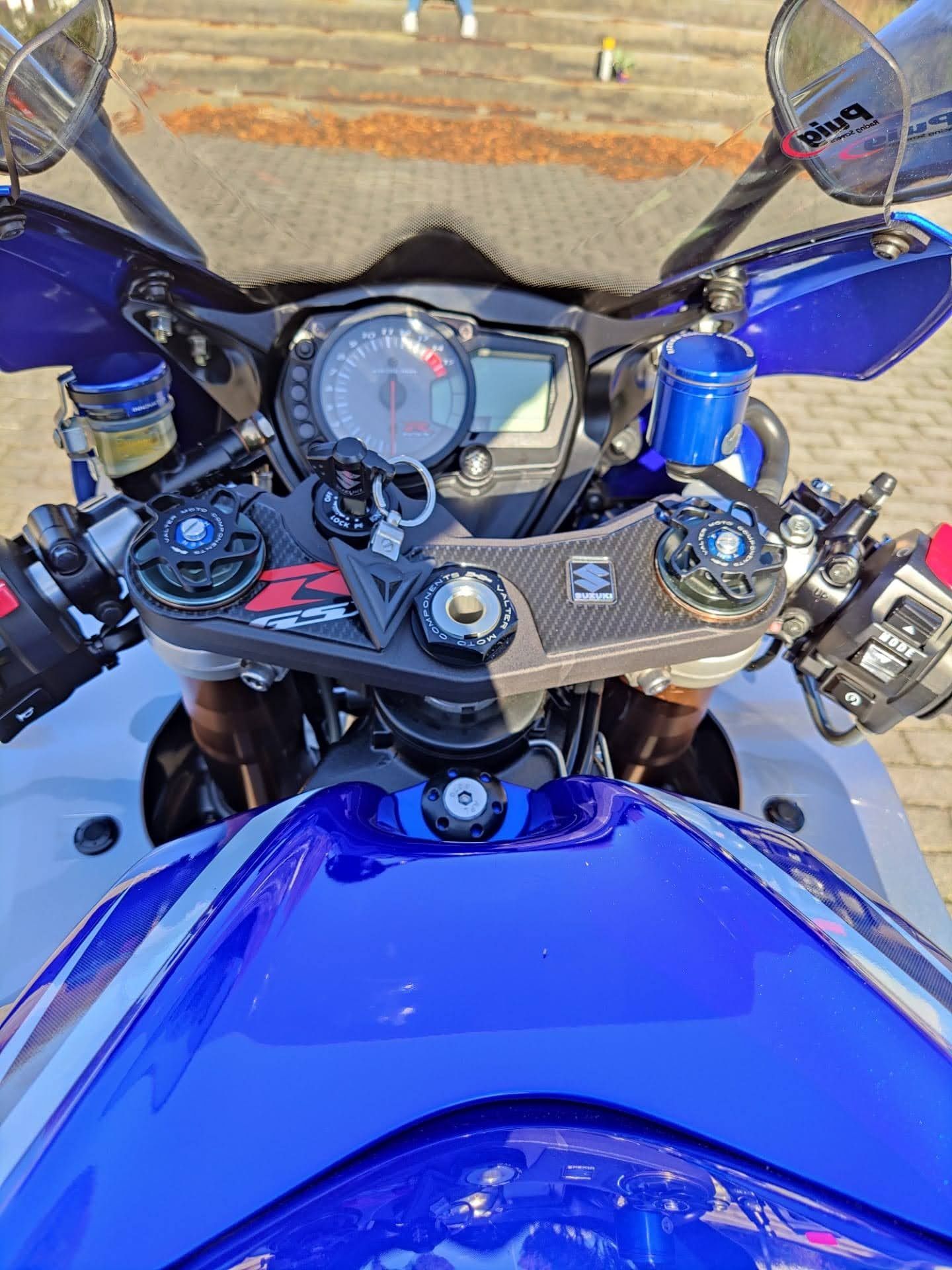 Suzuki gsxr 1000 k8 venda ou troca