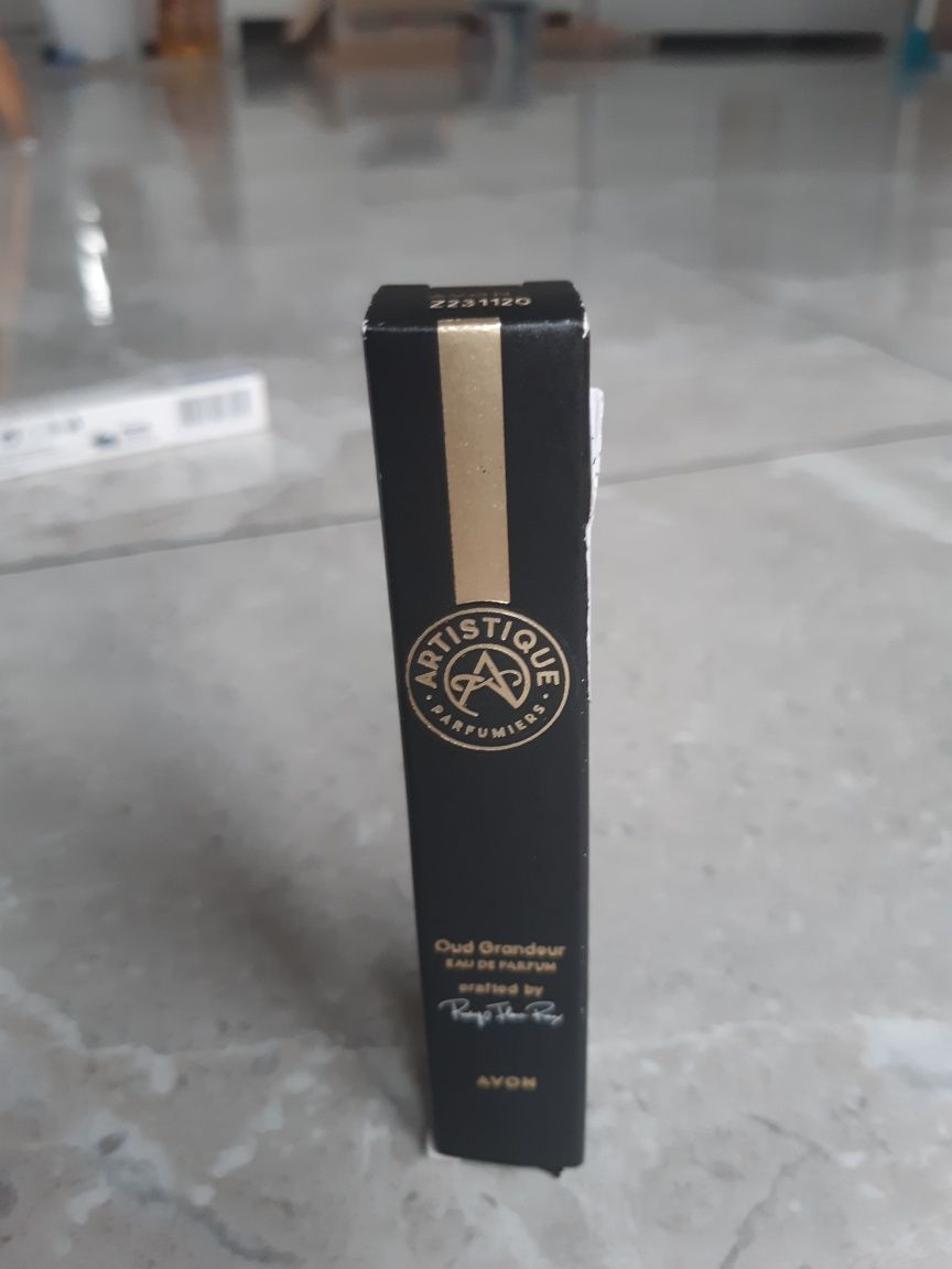 Avon perfumetka Oud Grandeur 10 ml