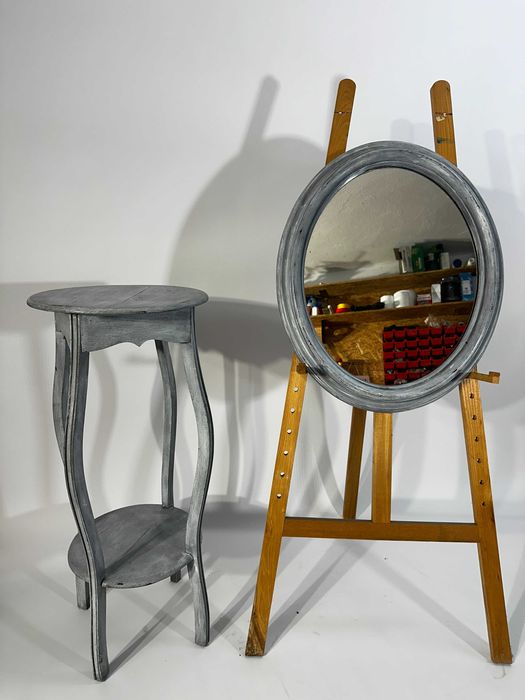 Śliczny zestaw szafka z lustrem. Toaletka łazienka.