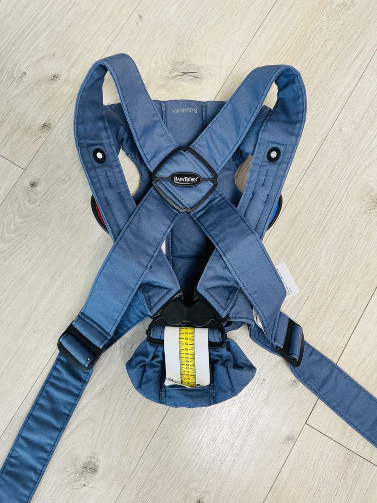 Nosidełko Babybjorn Mini Cotton kolor Vintage Indigo