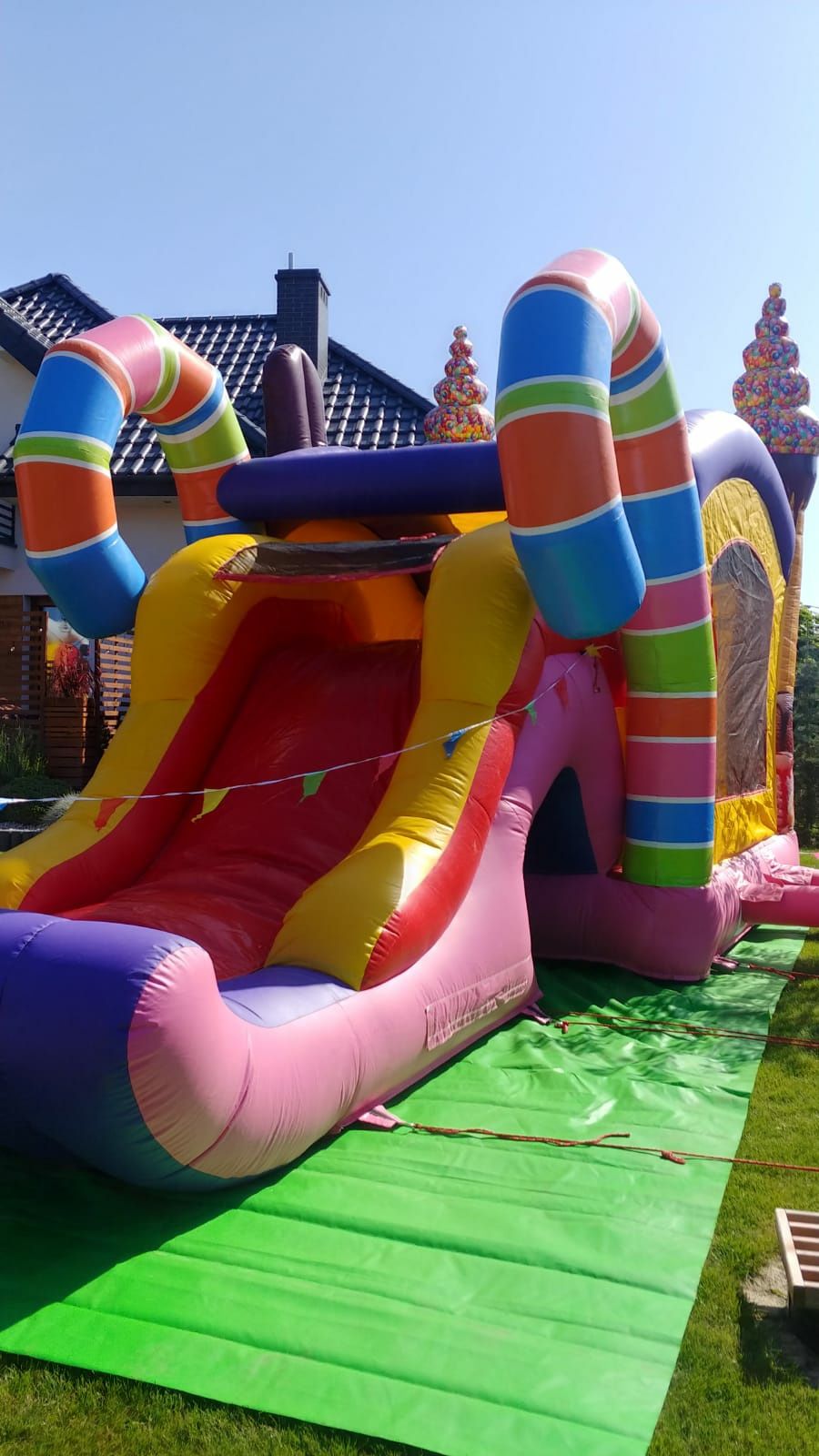 Dmuchaniec Candyhouse - zamki dmuchane dmuchańce wynajem zamków dmucha
