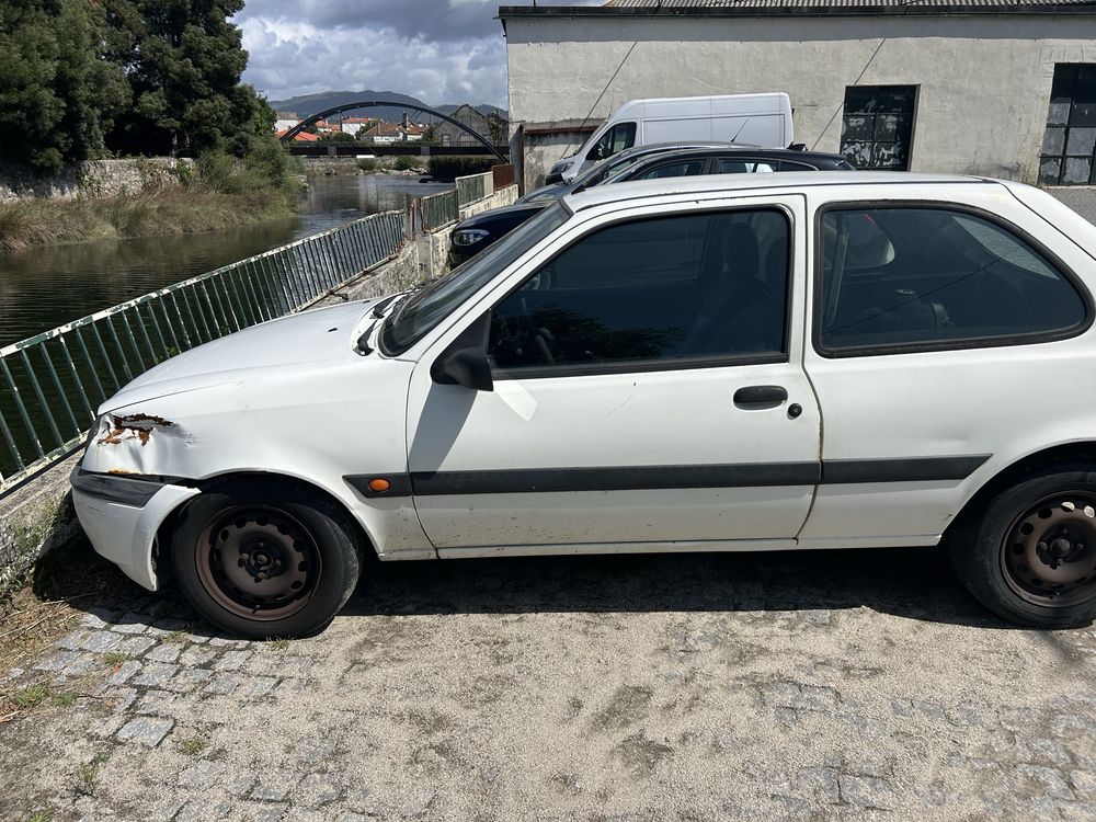 Ford fiesta comercial