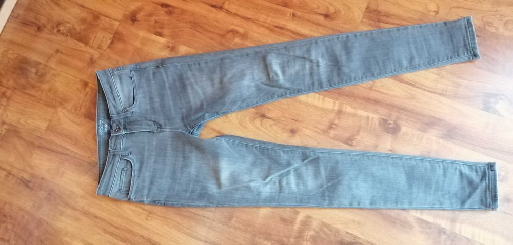 Spodnie - jeans - jegging fit - rurki - Tommy Hilfiger.