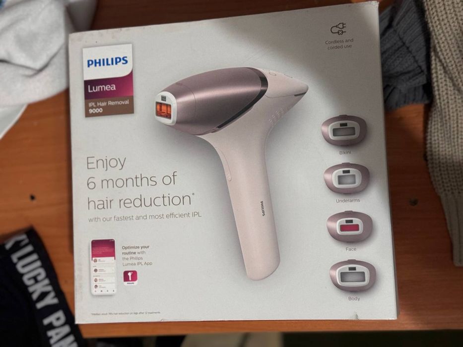 Philips Lumea IPL 9000 (BRI955/00) — фотоепілятор