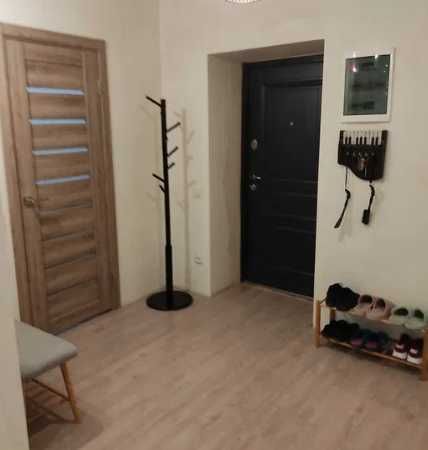 70000 ЖК Мира 2 СЕРТИФИКАТ Продам 2 комн квартиру рем,меб,тех S-73мAS