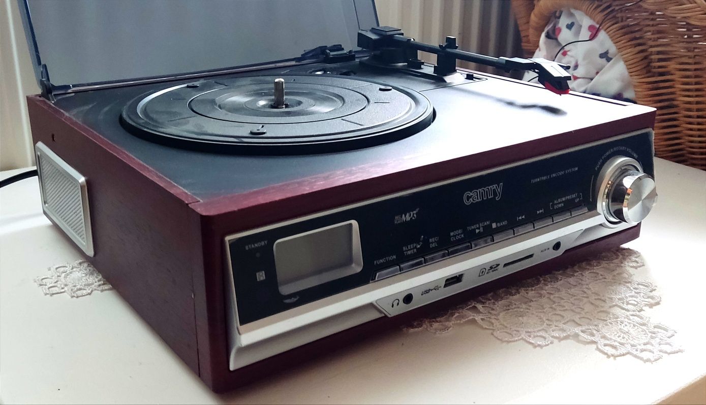 Gramofon CAMRY CR 1114