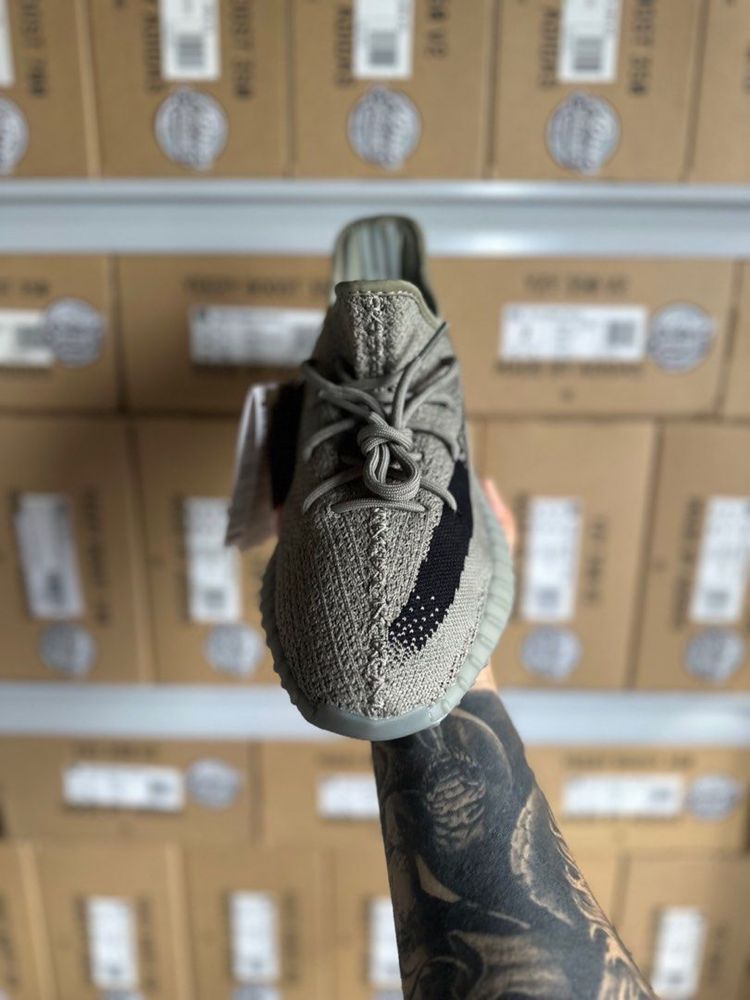 Оригинальные Adidas Yeezy Boost 350 v2 Granite Original 100%