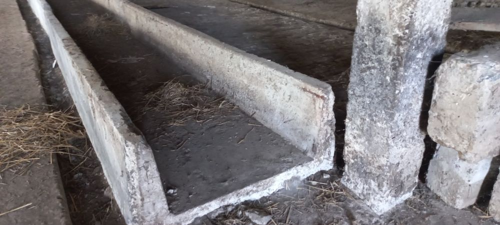 Панелі для теплотрас,плити,годівниці ВРХ