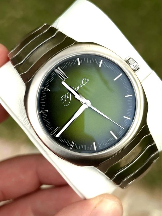 H.Mosier &Cie streamliner green centre Second , rolex omega Ap