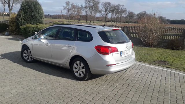 Opel Astra Opel Astra J 1,7CDTI. *serwisowany *