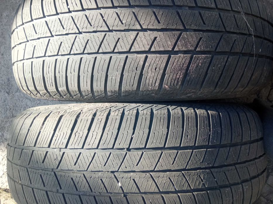 Зимова гума barum 235 60 18