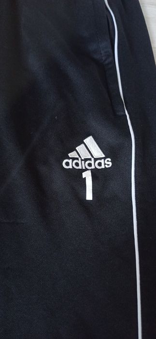Spodnie dresowe Adidas M