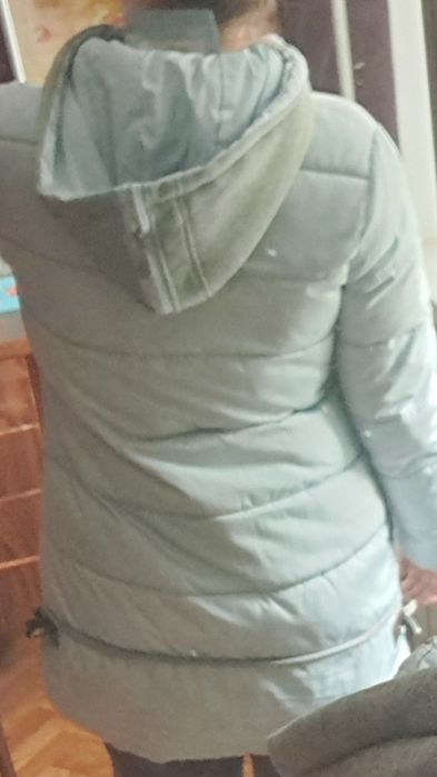 Куртка жіноча осіння тепла