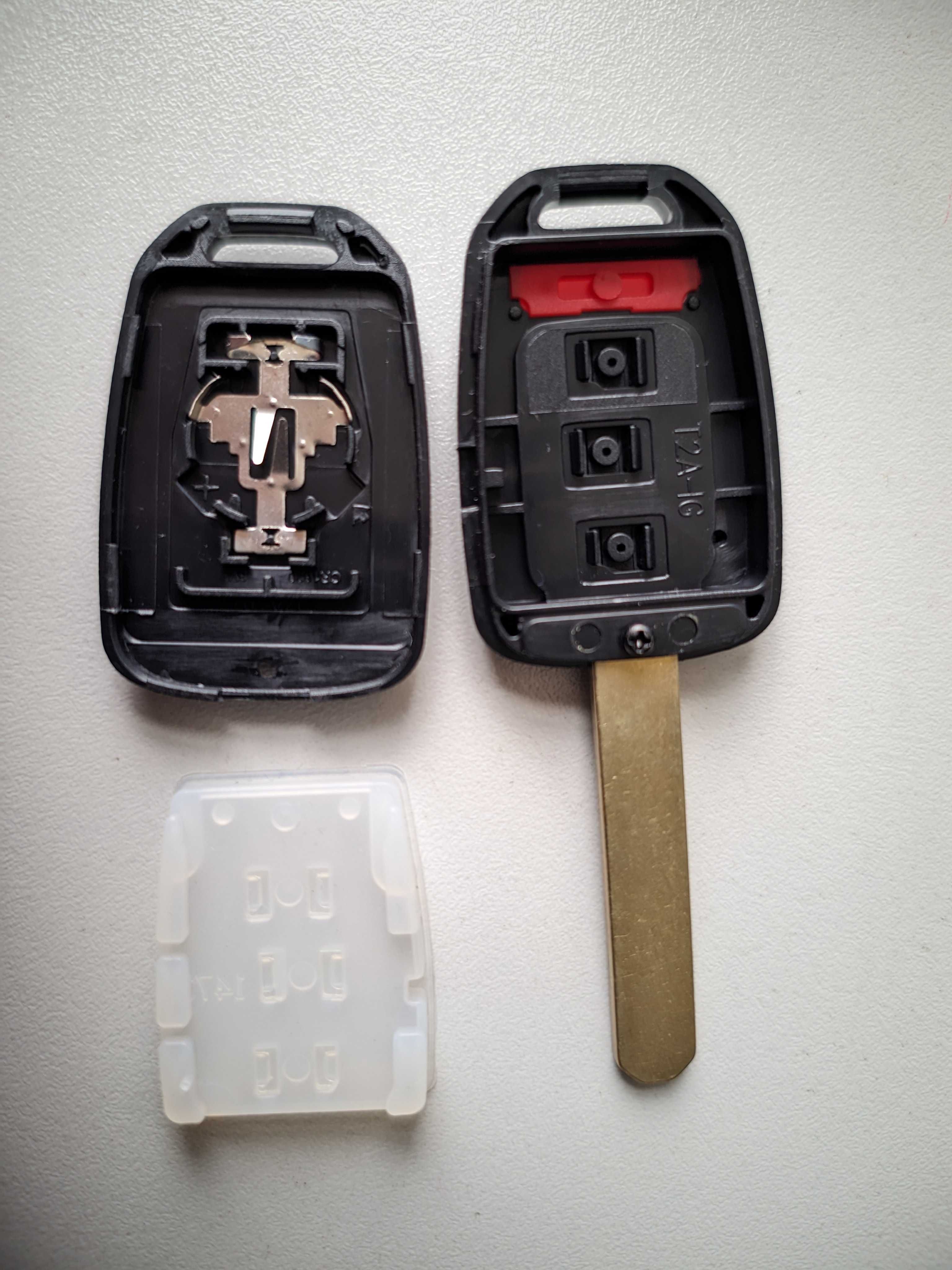 Корпус ключа HONDA Civic Accord CR-V та інші, 3+1 КНОПКИ, лезо HON66