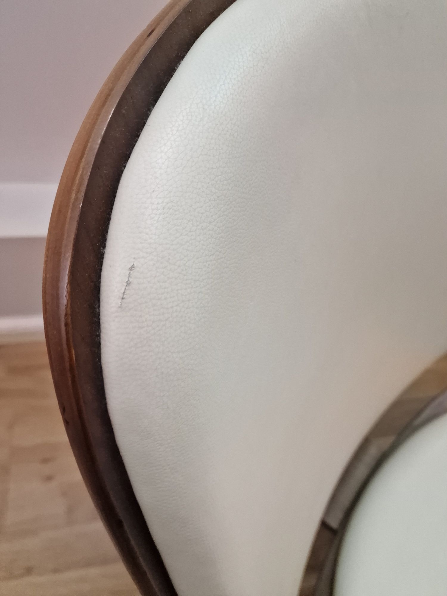 2 fotele jak shell chair