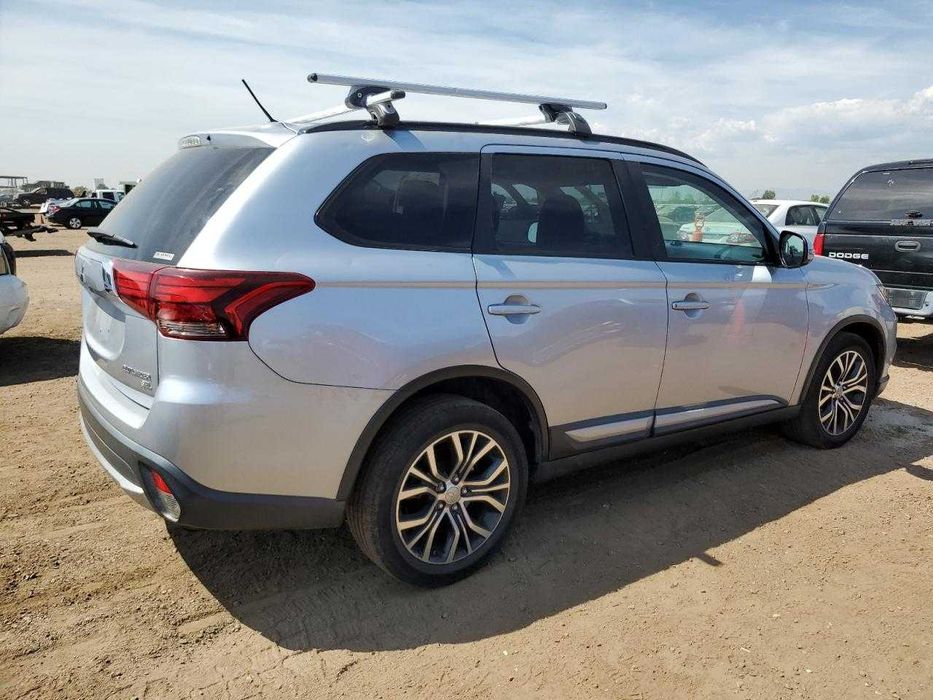 MITSUBISHI Outlander Se 2016