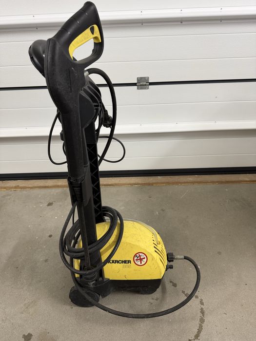 Sprzedam Myjke ciśnieniową karcher