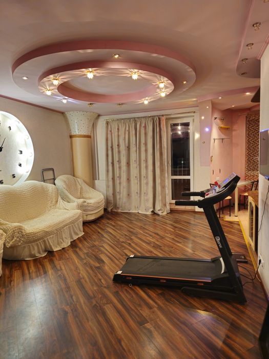 Продам квартиру 60м, пр.Гагарина,43